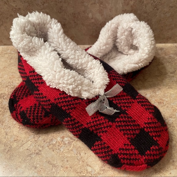 Buffalo Plaid Slippers - Picture 2 of 4